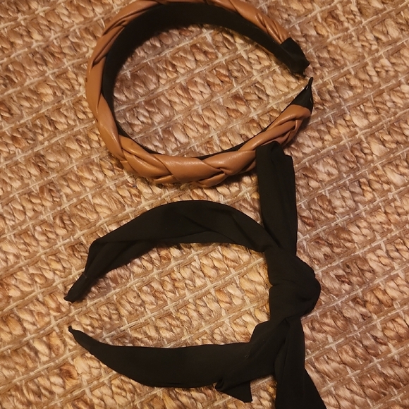 Tan and Black Hair Accessory Set for Stylish Looks - Picture 1 of 7